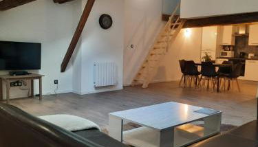 Les Charmes de Trévoux - Foto 4