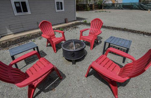 3 bed home with huge yard near Hidden Lake - Foto 2