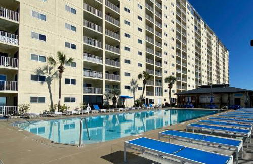 PCB Condo with Community Perks and Beach Access - Foto 35