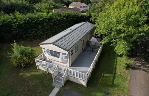 Tranquil Retreat at River Valley Country Park - Photo 6