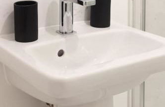 Opulent 2BR 2BA House with FREE Parking - Photo 43