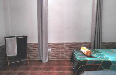 Serene mountain views Spacious garden and sole use of the 10x5m pool - Foto 27