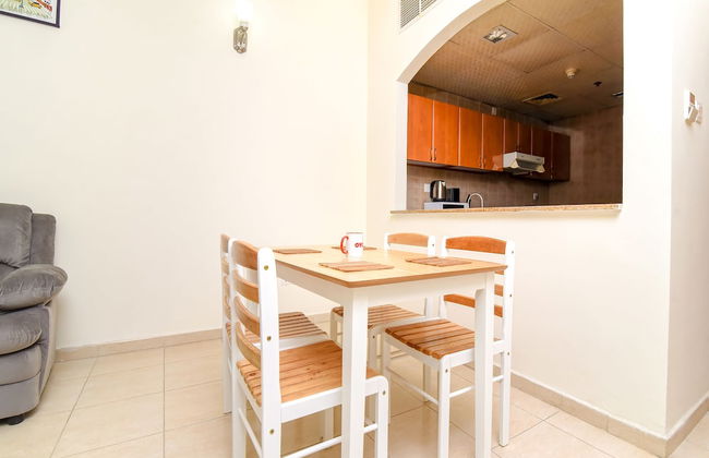 OYO Home 257 1BHK AXIS ONE - Foto 17