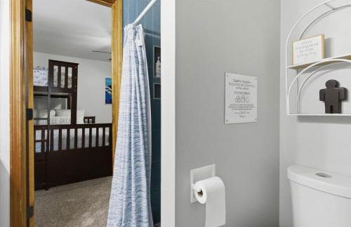 Lakefront Home w/ Private Dock, Slip, Kayaks & Paddleboards at the 7mm - Foto 42