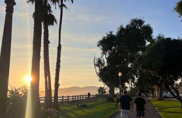 Arion- Cozy Santa Monica getaway steps to the beach Free Parking - Foto 33