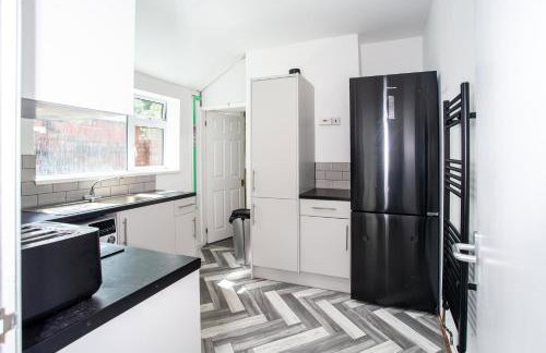 Modern 4BR Home in Dudley - Foto 14