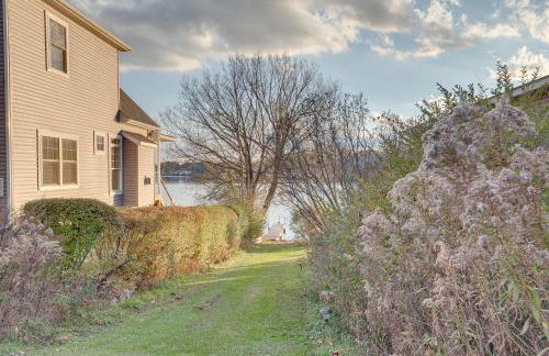 Cozy Pennsylvania Home with Fire Pit and Dock Access! - Foto 23