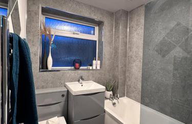 Detached 3-Bedroom Home in a Quiet Derby Neighbourhood in Mickleover - Foto 11