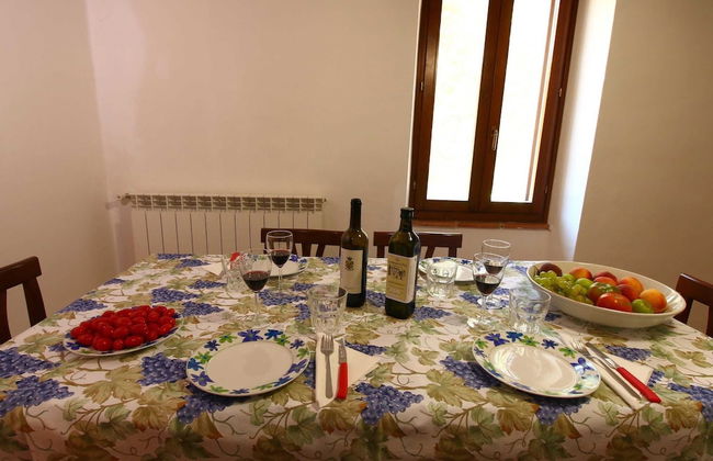 Beautiful Farmhouse with Hot Tub in Umbria - Foto 20