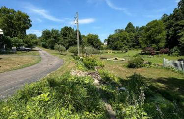 Majestic Cottage Estate with Indoor Heated Pool - Foto 47