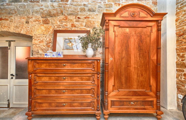 House 1650 - Photo 50