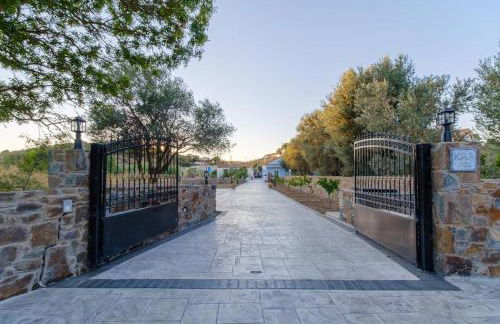 Lefkathia Beach Villa - Gated Beach-Front Private Villa at Lefkathia Beach, Chios! - Foto 10