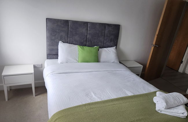 Modern & Cozy 1bed Apartment Close to City Centre - Foto 1
