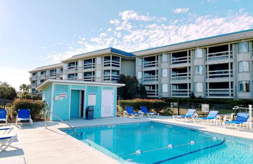 Beachfront Saint Helena Island Condo with Amenities! - Foto 22