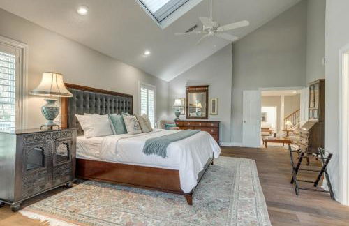 Stunning Waterfront Rental Property with Private Dock and Pool - Foto 15