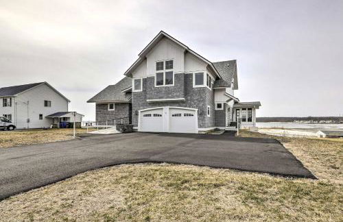 Coastal Waterford Getaway, Steps to the Water! - Foto 22