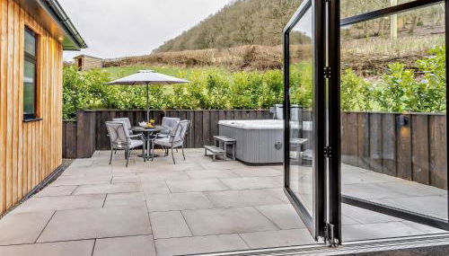 2 Bed in Heyope 94202 - Photo 2, Other