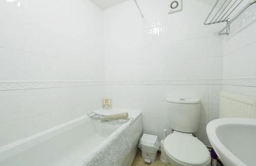 2 Bed in Ashford-in-the-Water PK932 - Foto 10