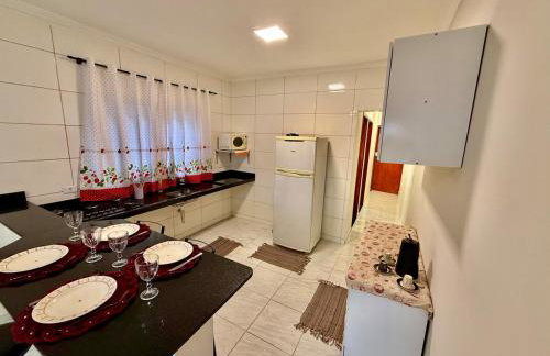 Casa Linda e Confortável com Suíte - Foto 14