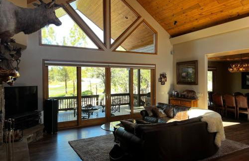 Torreon Getaway on the Greens with hot tub, 4 bedrooms, sleeps 10 - Photo 2