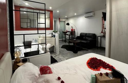 Amour Azur Appartement pour 2 avec jacuzzi et terrasse à 2 minutes de la mer - Foto 8