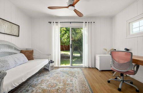 1970s Style Cozy Home with Fireplace Yard and Hot Tub - Foto 15