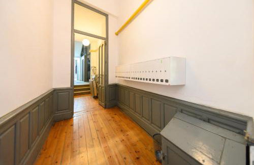 Elegante piso de dos dormitorios en el corazón de Malasaña, Madrid Temporal DFE11SI - Foto 36