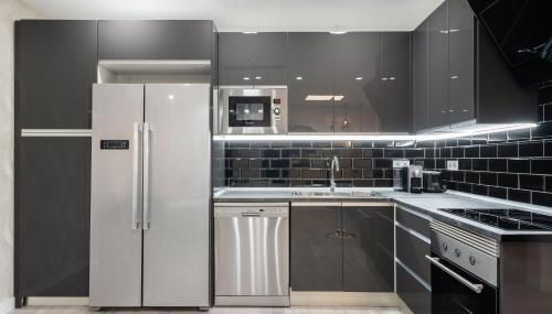 Plaza España Apartment - Photo 4