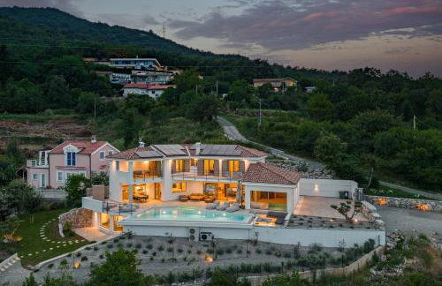 Luxury Villa Dana Indoor Pool and Sauna - Foto 1