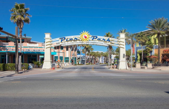 Paradise by the Pier l Ocean Views l Dog Friendly l Steps to Pier Park Shopping and Restaurants - Foto 69