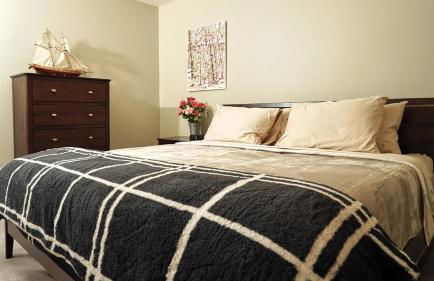 New-Game Room-Nearby Lake-Airport-Family-Bear Haus - Photo 15