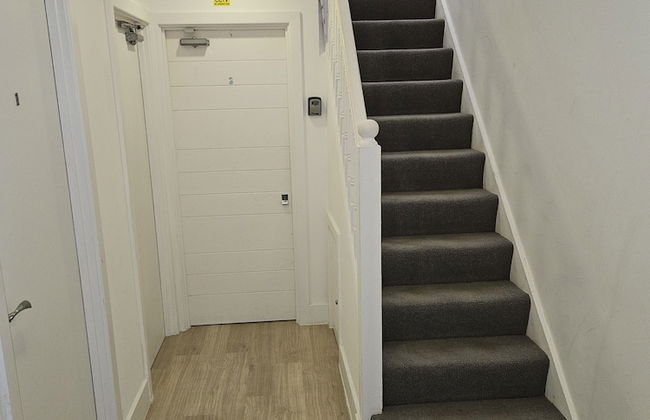 1 Bed Flat - Sleeps 2 - Pets - Garden - Parking - Foto 10