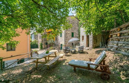 Stunning Home In Longoio With Kitchen - Foto 1