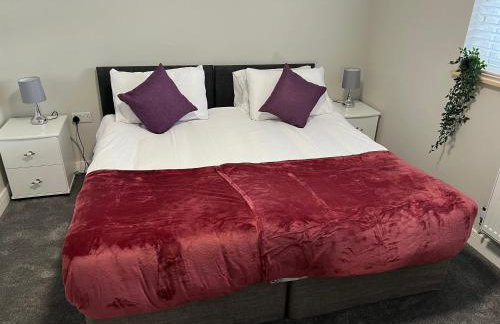 Immaculate Newly Refurbished 4 Bed House - Foto 3