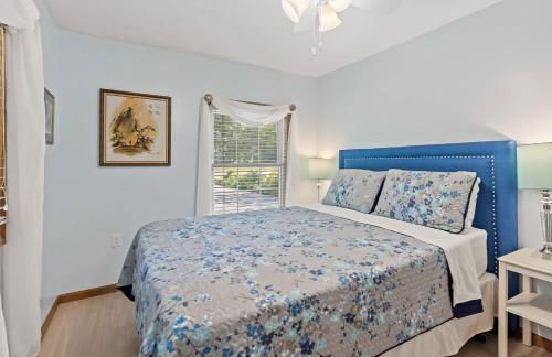 Dog-Friendly Nature Escape with Hot Tub and Fire Pit - Foto 15