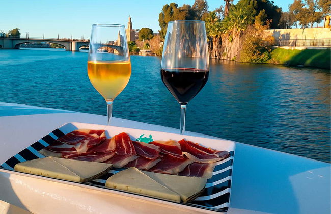 Paseo en barco por Sevilla con comida - Foto 12