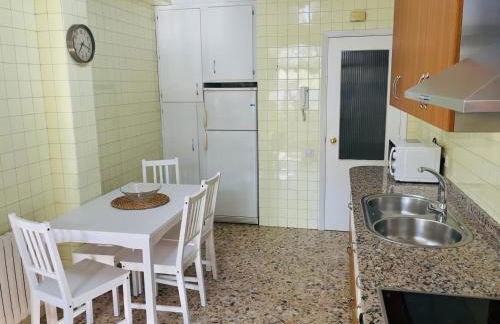 Cangas centro en familia con encanto - Foto 9