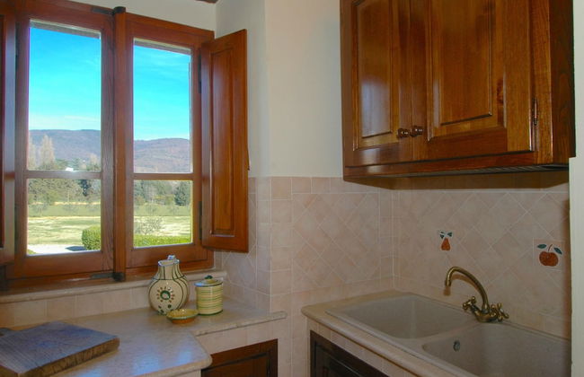 Agriturismo near Cortona with Spacious Garden & Swimming Pool - Foto 12