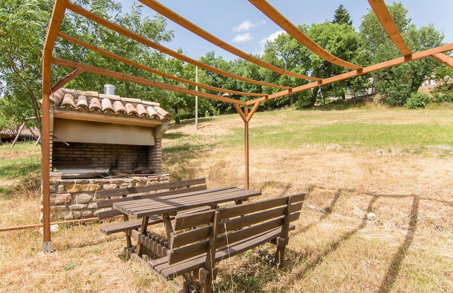 Belvilla by OYO Hillside Villa With Pool - Photo 24