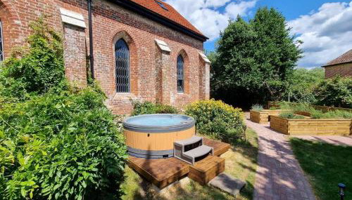 The Old Church - Foto 2