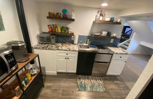 Artsy Platt Park Apartment Guest Suite for 4, QUICK Mountain Access! - Foto 14