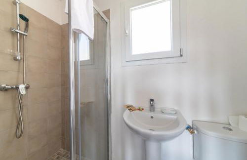 MAISON AVEC PISCINE - PROCHE AVIGNON - WiFI GRATUIT - Foto 17