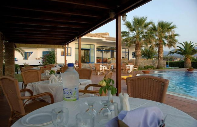 OASIS HOTEL KYPARISSIA - Photo 28