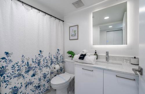 Stylish Apt with Pool and Gym near beach - Foto 36