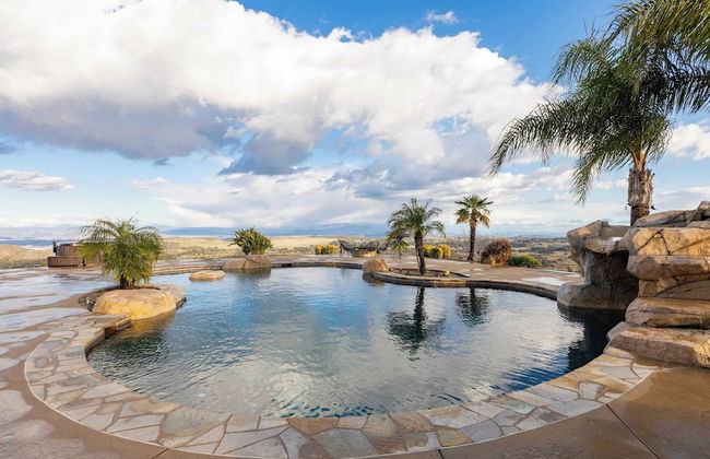 Colina by Avantstay Secluded Mountain Top Oasis w/ Pool, Hot Tub & Putting Green! - Foto 54