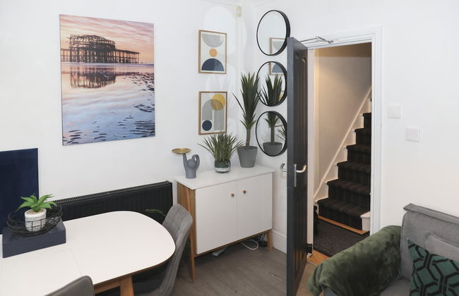 Hove and Away With Garden By My Getaways - Photo 15