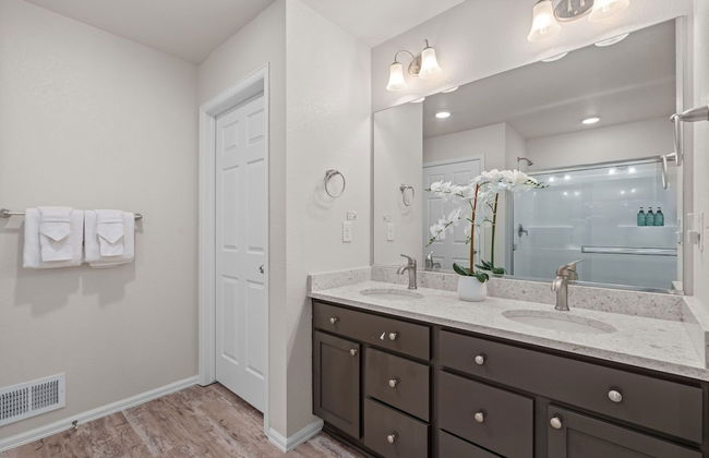 New! Family-friendly Home w/ Pool Table, King Beds - Photo 23