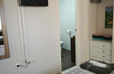 Fantástico ático con terraza, garaje, wifi, con todo para playa, piscina y casa y no facturar maletas! - Foto 21