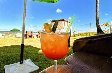 Apartamento amplo de frente para o mar em Resort - Foto 3