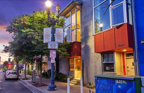 New York Style Penthouse in the Heart of the City - Photo 54